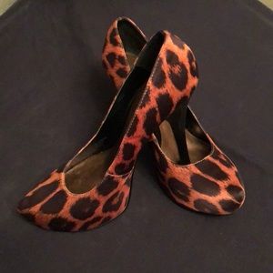 Carlos by Carlos Santana pumps size 5.5